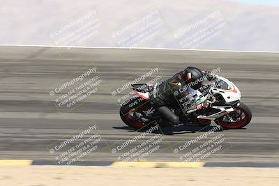 media/May-10-2025-Race Pace (Sat) [[db32fef2da]]/Vested/3-Bowl Set 1 (9am)/